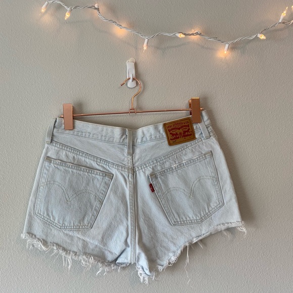 LEVI’S ✨✨ - Picture 7 of 7